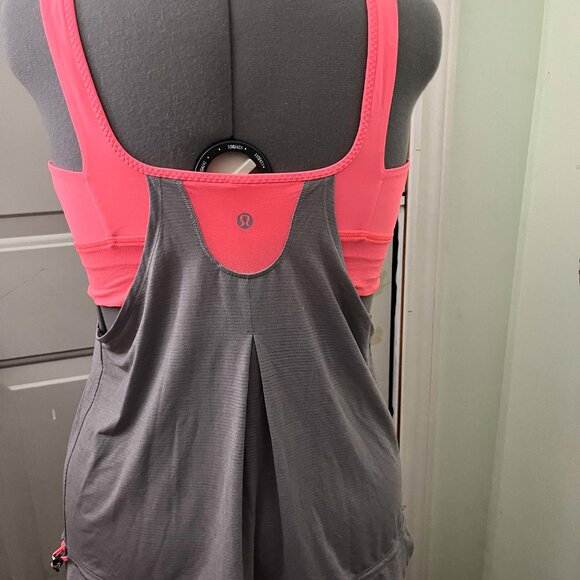 Lululemon Run Times Tank Heathered Medium Grey / Very Light Flare SZ 12 - Picture 2 of 3